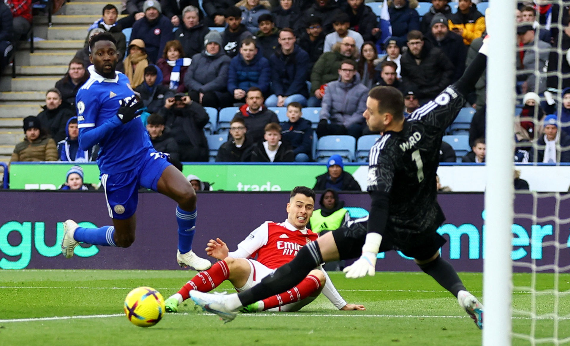 功的堅實一 功的堅實一